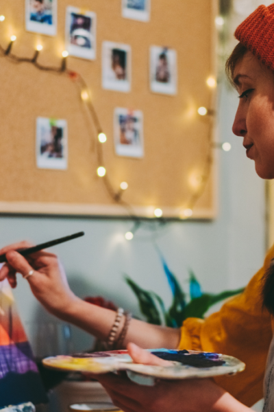 25 Hobbies You Can Start at Home in 2025